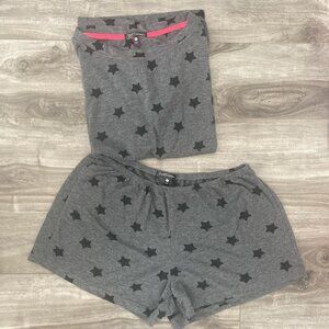 star shortsleeve and shorts sleep set